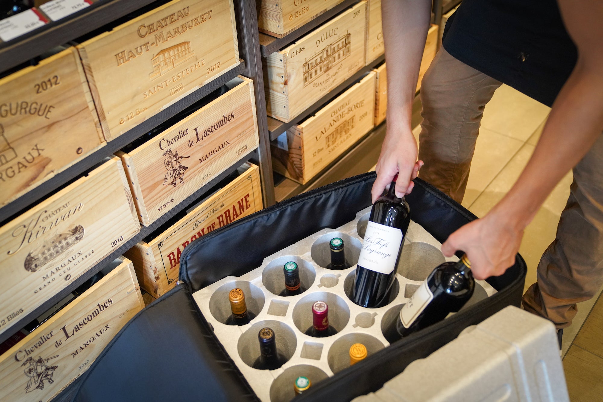Bagagem de avião Wine Check + isopor para 12 garrafas, compatível com companhia aérea e TSA - GARANTIA DE QUEBRA ZERO